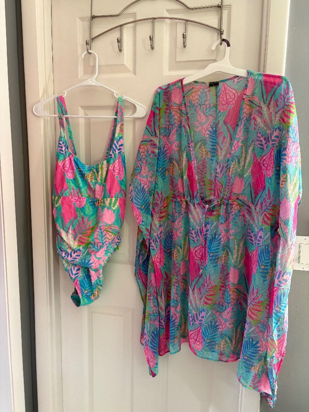 Kathy Ireland XXL Tropical Swimsuit & Kimono Cover Up Set